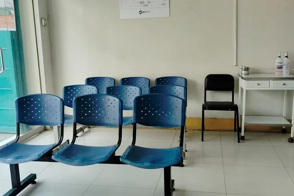sala-de-espera-sede-lurigancho-examenes-medicos-ocupacionales